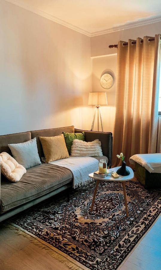 Entire Serviced Apartment With A Beautiful View Tirana Zewnętrze zdjęcie